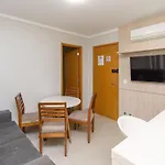 Flat Com Jacuzzi No Setor Bueno - El3202