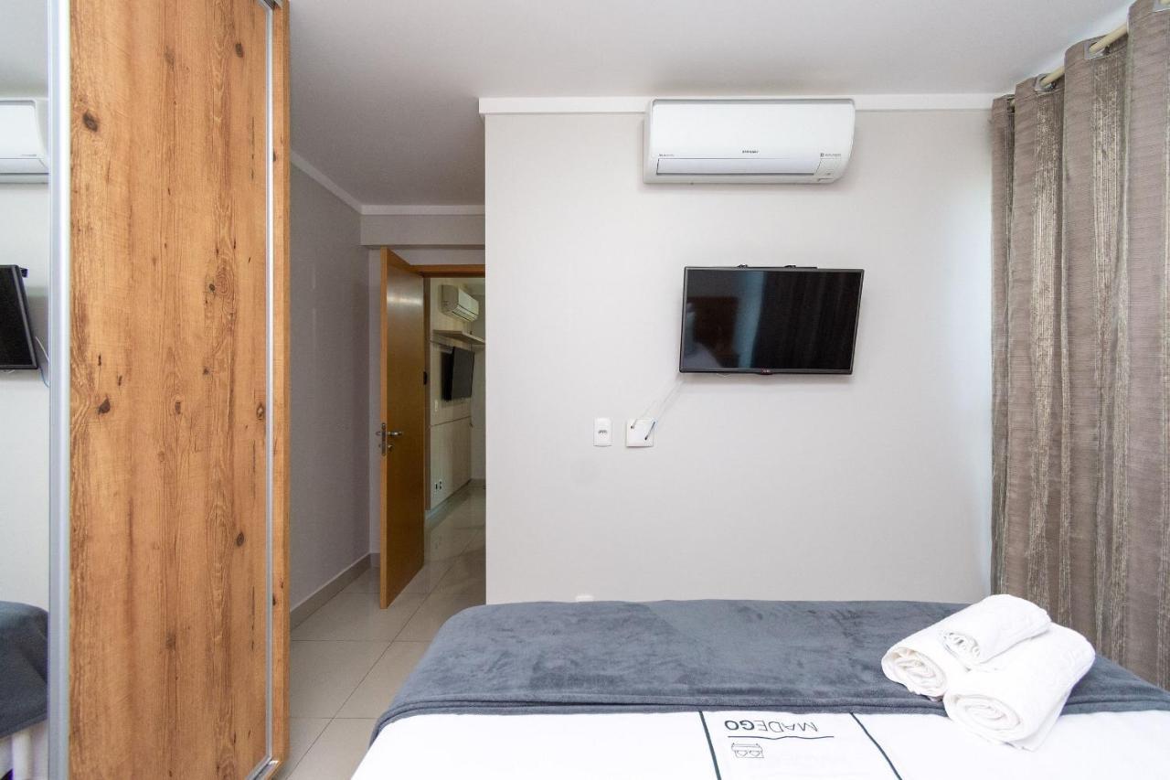 Flat Com Jacuzzi No Setor Bueno - El3202