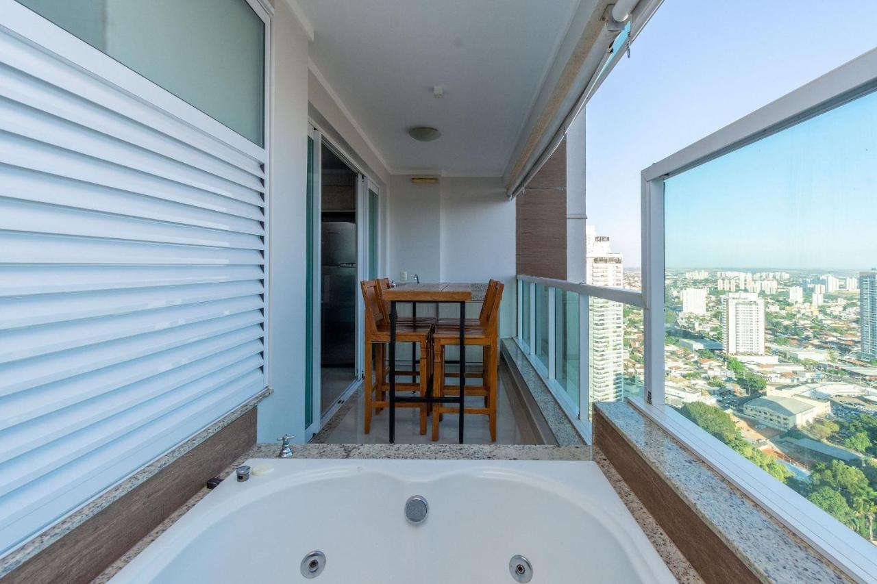 Flat Com Jacuzzi No Setor Bueno - El3202
